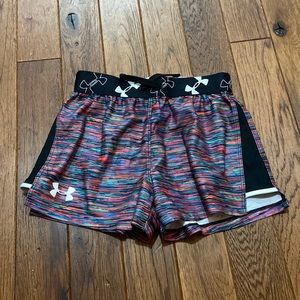 Girls medium under armor shorts